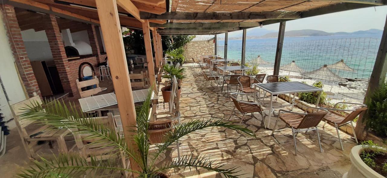 Bed and Breakfast Rock Star-Pllakat Sarandë Exteriér fotografie