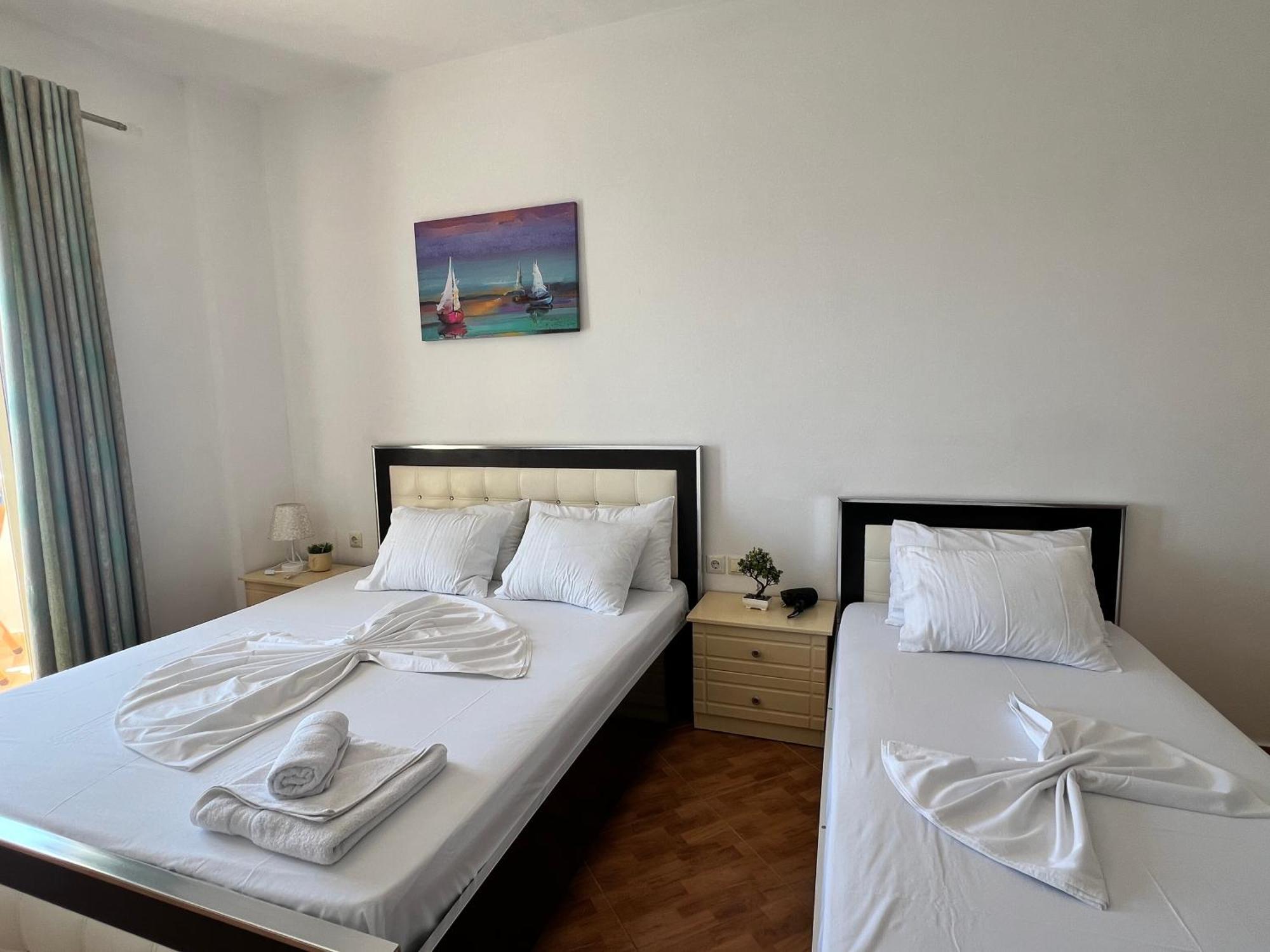 Bed and Breakfast Rock Star-Pllakat Sarandë Exteriér fotografie