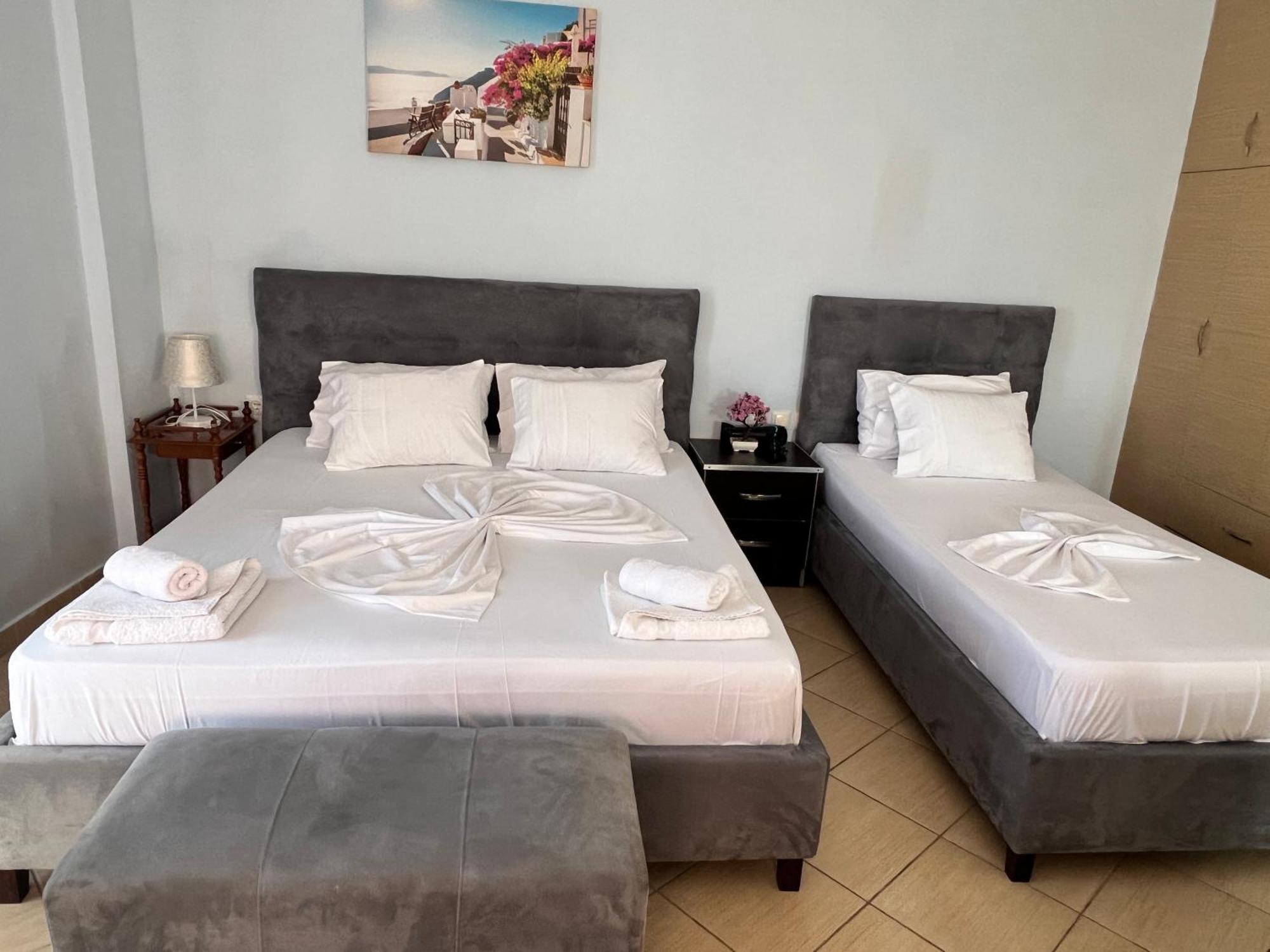 Bed and Breakfast Rock Star-Pllakat Sarandë Exteriér fotografie
